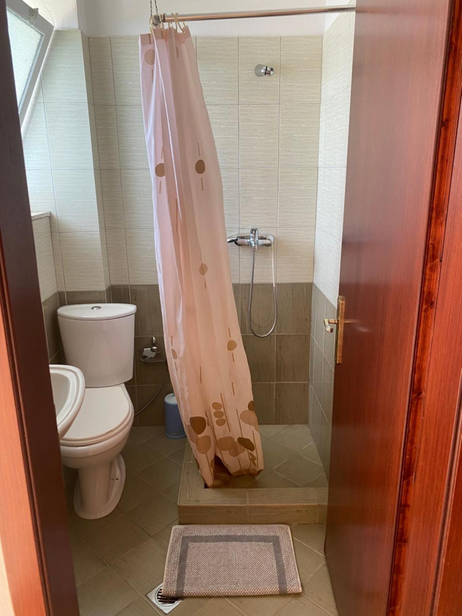 Hotel Afrodite Dhermi Luaran gambar