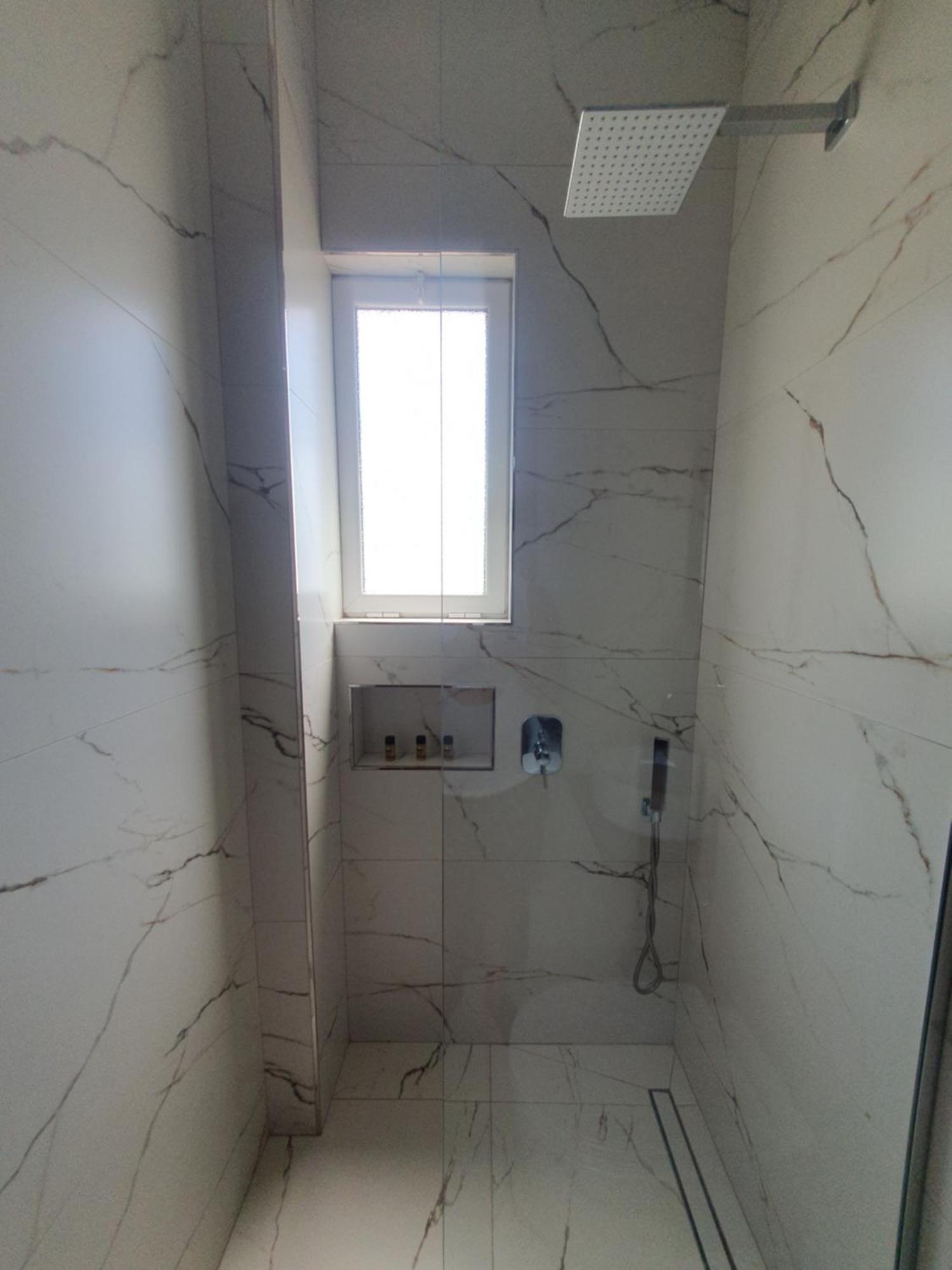 Hotel Afrodite Dhermi Luaran gambar