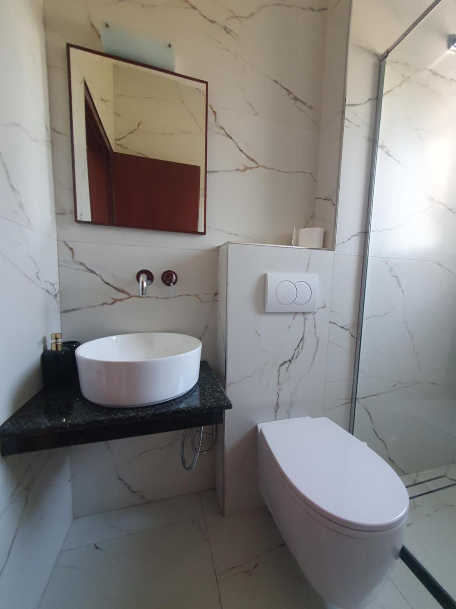 Hotel Afrodite Dhermi Luaran gambar